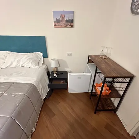 Pensión Atenea Centro 4*