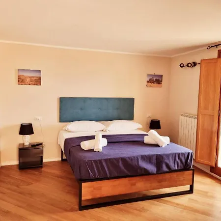 Pensjonat Atenea Centro 4*
